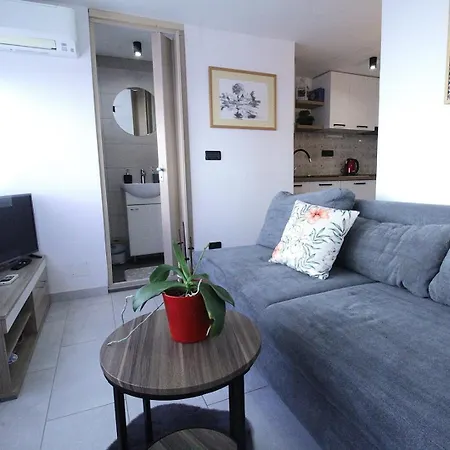By The Sea Rozac, - 27259 Apartman
